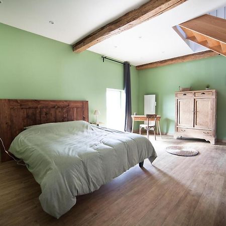 Les Chambres D'Hotes De Sophie Piennes Exterior foto